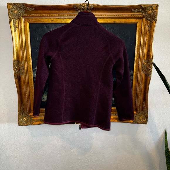 Patagonia Zip Front Purple Better Sweater with Pockets Girls Size XL 14 Used - Picture 5 of 5